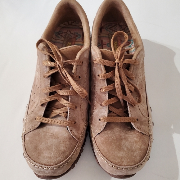 SKECHERS Women 9 Brown Suede Relaxed Fit Air Cooled 44703 Comfort Shoes Lace Up - Picture 7 of 16